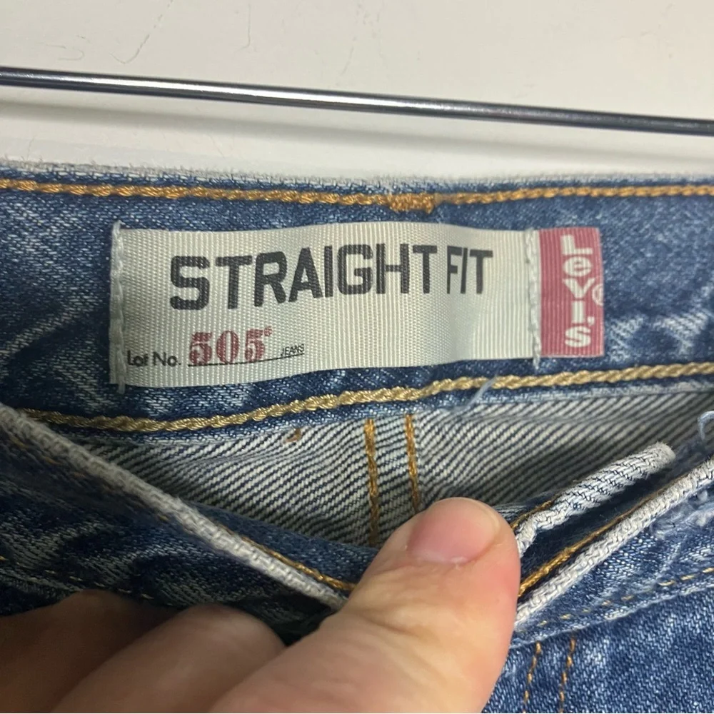 Levi’s‎ straight fit 505 jeans distressed destroyed men’s size 34 x 34 casual